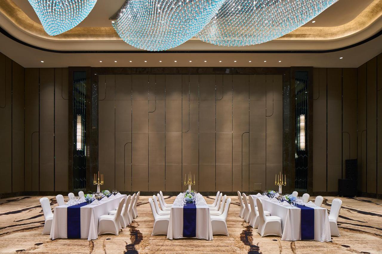 Wanda Realm Qiqihar Hotel Bagian luar foto