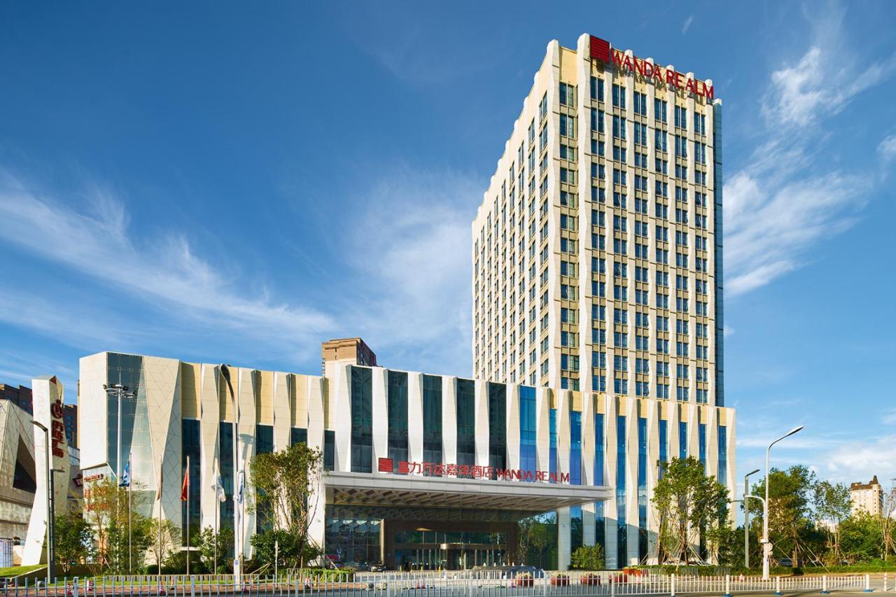 Wanda Realm Qiqihar Hotel Bagian luar foto